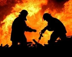 В Красноярске из-за двух пожаров эвакуировали более 50 человек | ngs24.ru