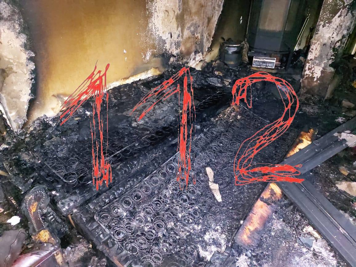 Пожар в квартире Марины Хлебниковой. Фото и видео с места событий