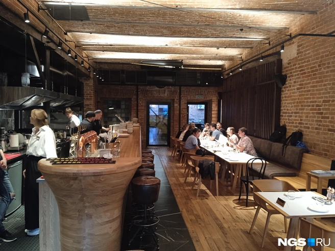 В зале BeerFactory | Источник: Стас Соколов/NGS.RU