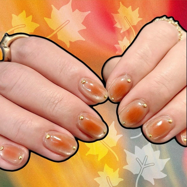10 модных маникюров в самых красивых осенних оттенках | Источник: theGirl