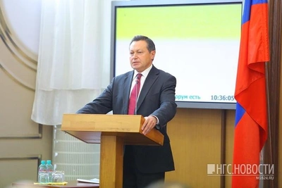 Экс-мэр Красноярска Акбулатов возвращается в политику