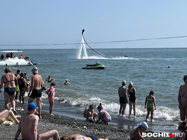 Флайборд стал очень популярен в Сочи | Источник: Анна Грицевич / SOCHI1.RU
