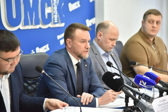 На пресс-конференции речь шла о подготовке к отопительному сезону | Источник: Сергей Сапоцкий