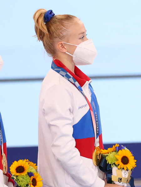 Токио-2020: самые красивые прически гимнасток на Олимпиаде