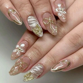 Источник: divinenailstudio
