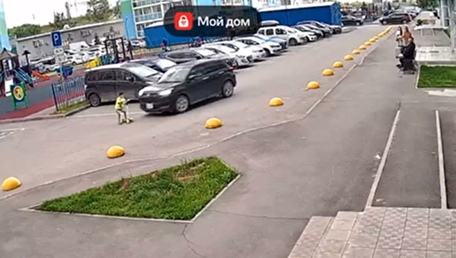 На место происшествия приехала скорая | Источник: читательница НГС