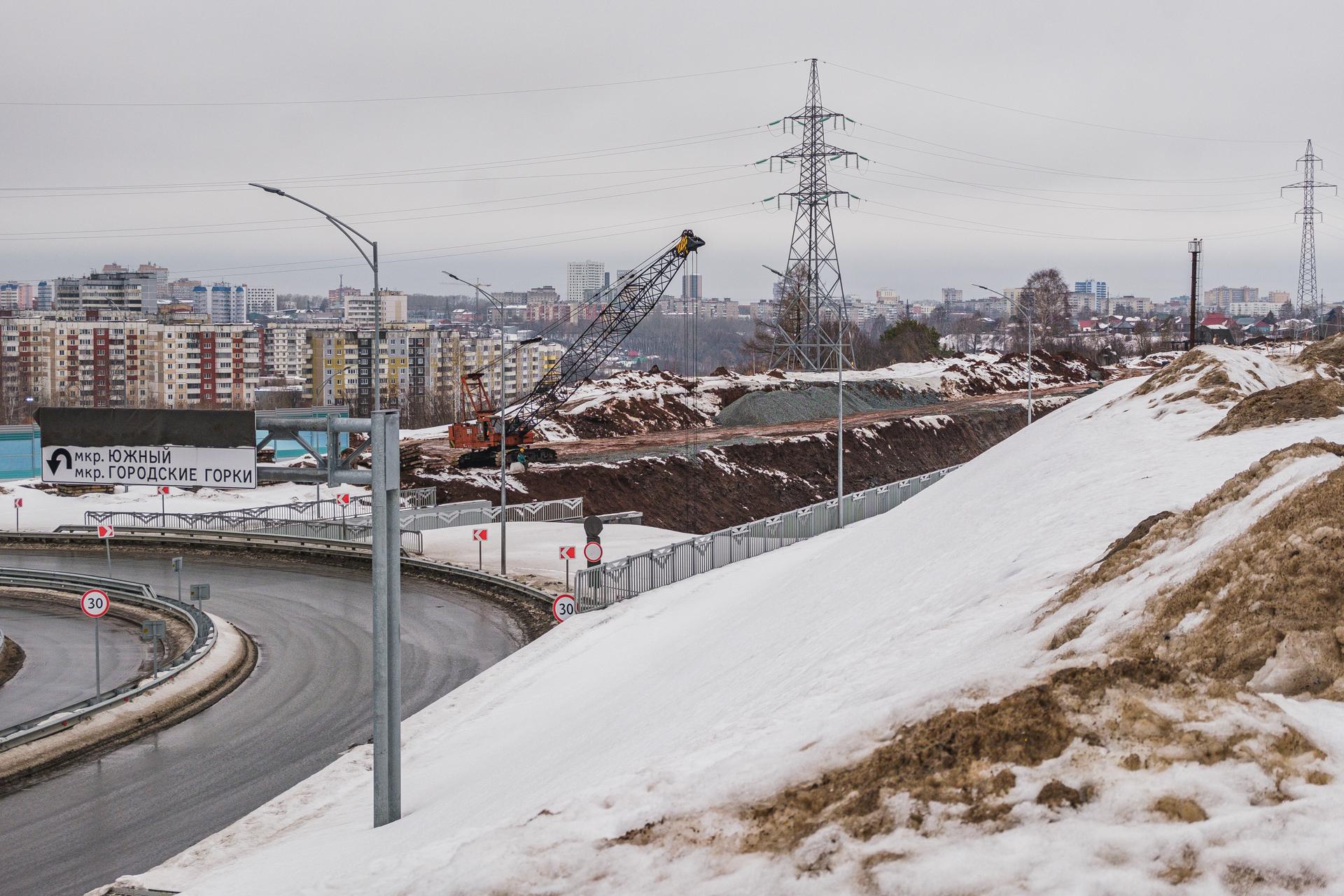 С тоннелем под дорогой и мостом над рекой. В Перми начали стройку II этапа трассы ТР-53 — фото