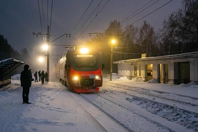 Дорога до аэропорта Толмачево: электричка и автобус из Новосибирска