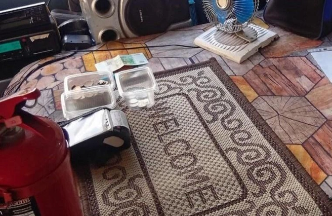 На фотографии видно, что терминалы в автобусах действительно есть | Источник: читатель НГС