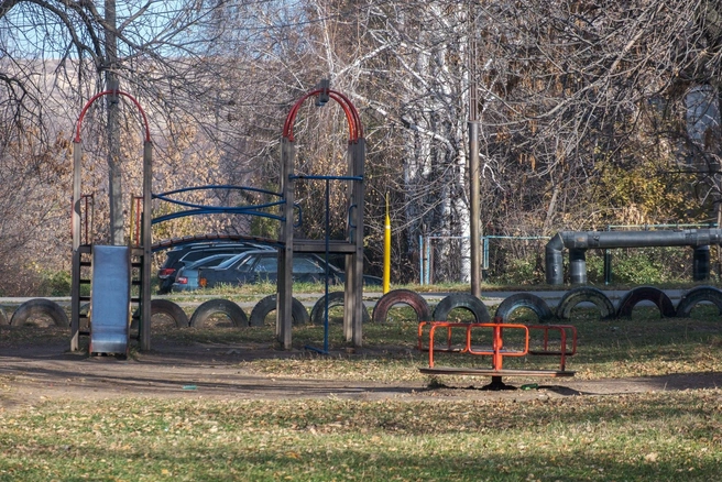 Сейчас бы по покрышкам бегать и голубей гонять