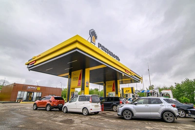 Петербургские АЗС ограничили продажу топлива