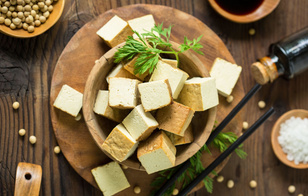 Что такое тофу и с чем его едят