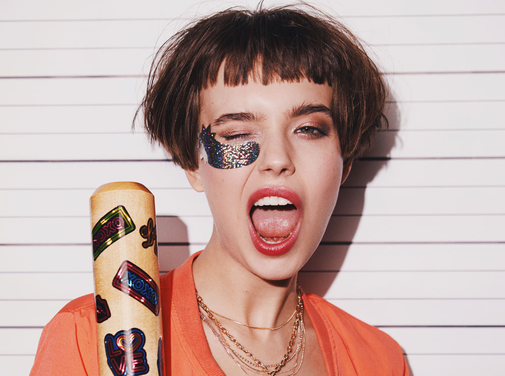 Неделя красоты: 7 оригинальных вариантов макияжа и ухода на каждый день от Mixit | marieclaire.ru