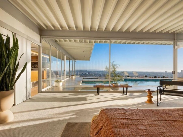 Источник: Кэмерон Карозерс