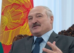 Советские снимки Александра Лукашенко без усов