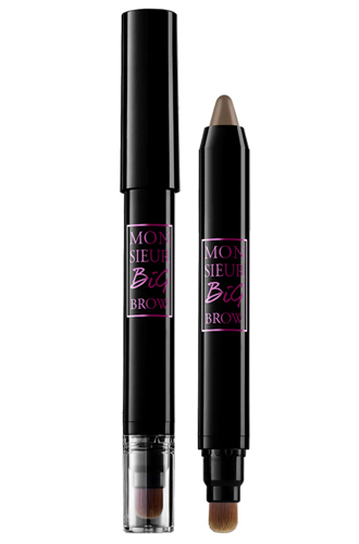 Карандаш для бровей с кисточкой Monsieur Big Brow, LancômeНасыщенный естественный цвет (4 оттенка + хайлайтер) и кисточка кабуки для идеальной растушевки штрихов.