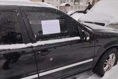 Судьба заброшенного «Mercedes» в Новосибирске