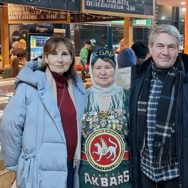 Родители моей любимой Камили Харисовой | Источник: Гульфиза Камалиева / Личный архив