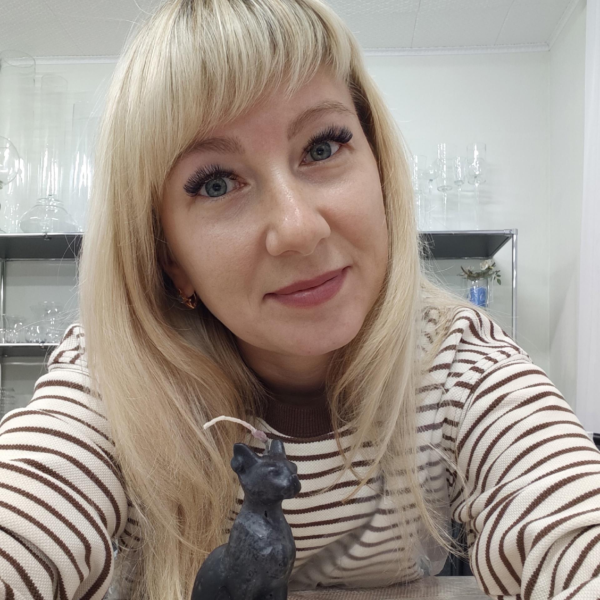 <p>Оксана Казнина</p>