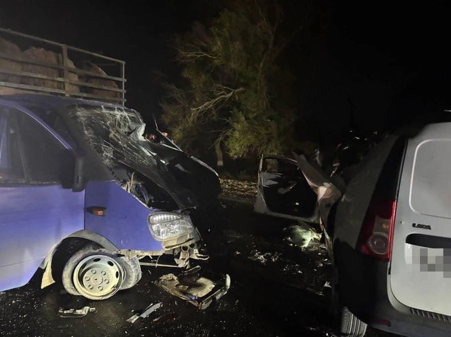 Водитель врезался в другую легковушку, вылетел на встречку и столкнулся с «Газелью» | Источник: Госавтоинспекция Ставропольского края