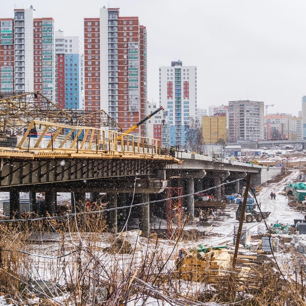 Вид на новый мост по улице Крисанова с Пушкина в сторону шоссе Космонавтов | Источник: Тимофей Калмаков / 59.RU