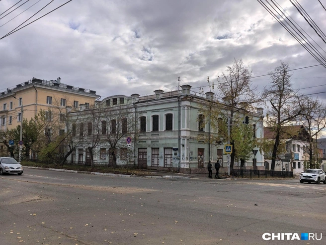 Здание бывшего травмпункта пустует с 2022 года | Источник: Дарья Кливенкова / CHITA.RU