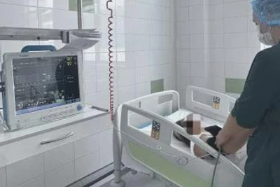 Республиканская больница получила новый монитор