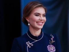 Королева среди всех: Кабаева собрала в Китае главных олимпийских чемпионок по гимнастике