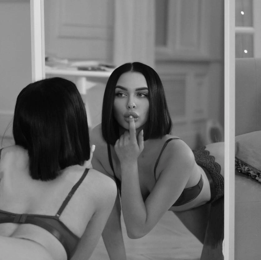 Бизнесмен нашел Яну на сайте эскорт-услуг | Источник: Яна Макарова