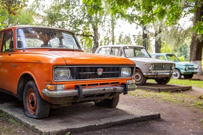 Ретро-автомобили Кузбасса продают за 80 тысяч — 3,5 млн