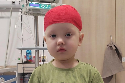 Трёхлетнему Тёме срочно нужна протонная терапия