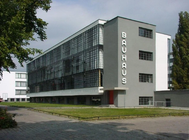 The Bauhaus Building in Dessau, Germany, 1926–1929 | Источник: Википедия