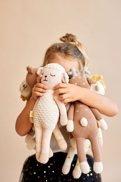 Какие игрушки нужны девочкам в зависимости от возраста: объясняет психолог