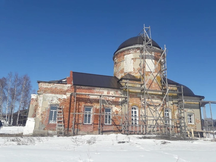 Рассыпаются на глазах: как спасают православные церкви в селах Татарстана