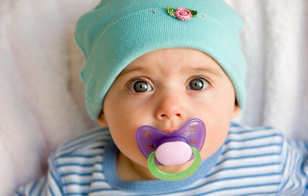 Рождаются с усами и еще 24 невероятных факта о младенцах, которые удивляют