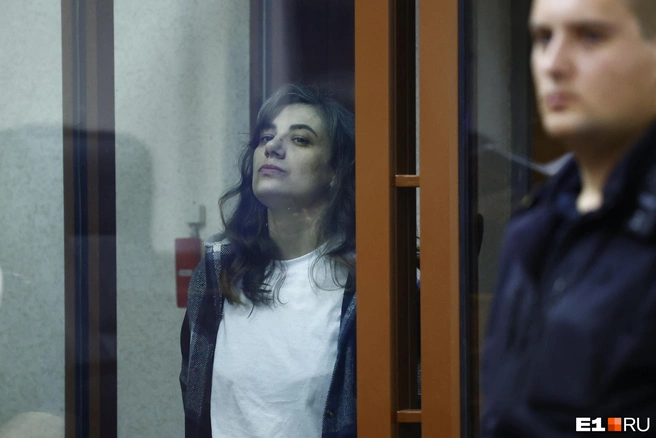 Во время вынесения приговора Наумова не демонстрировала раскаяния и даже ухмылялась | Источник: Владислав Лоншаков / E1.RU