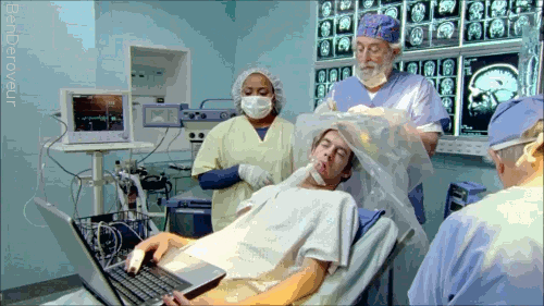 Кардиолог из Индии впервые провел операцию на сердце через Интернет