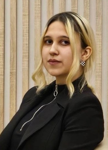 Полина Громова