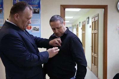 Хабаровский водитель награжден медалями за участие в СВО