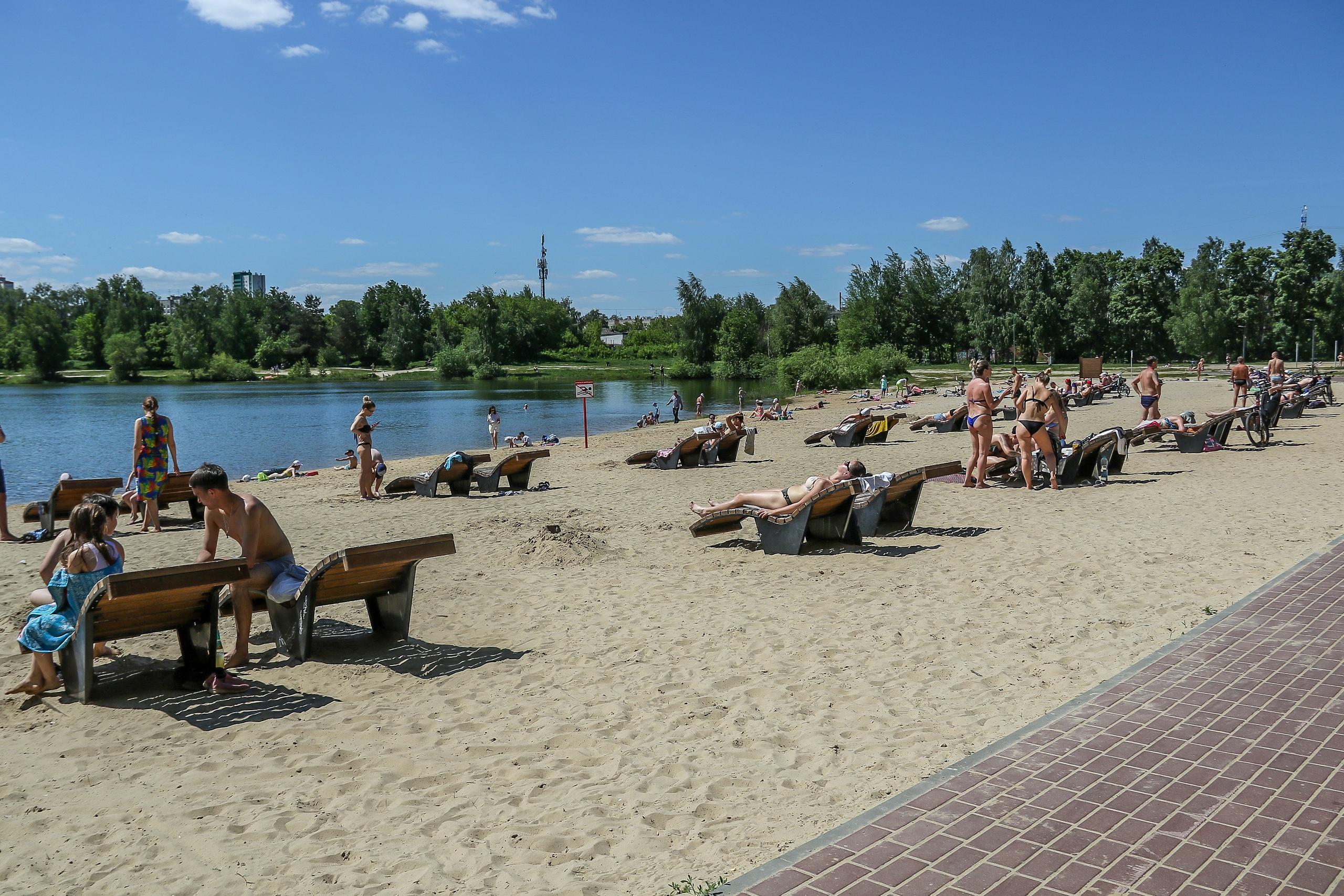 Где искупаться в Автозаводском районе Нижнего Новгорода в 2022 году, пляж в  Парке 777-летия Нижнего Новгорода, пляж на Молодежном проспекте, пляж на  улице Смирнова, зона отдыха на улице Фучика - 11 июня 2022 - НН.ру