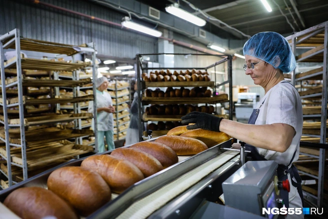 Зерно дешевое, а батоны дорожают | Источник: Евгений Софийчук / NGS55.RU