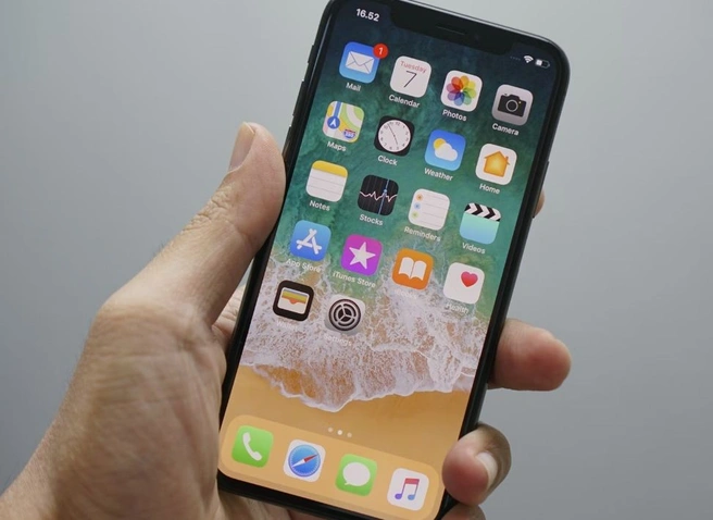 iPhone начал снимать с россиян деньги за каждую перезагрузку | ya62.ru