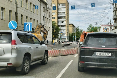 Две полосы вместо пяти: перекрытие Ленина перед Копыловским мостом