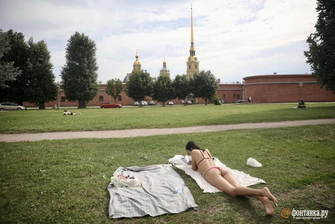 «Сезон должен быть хорошим». Главный синоптик Петербурга дал прогноз на конец весны и лето | Источник: Сергей Михайличенко / «Фонтанка.ру»