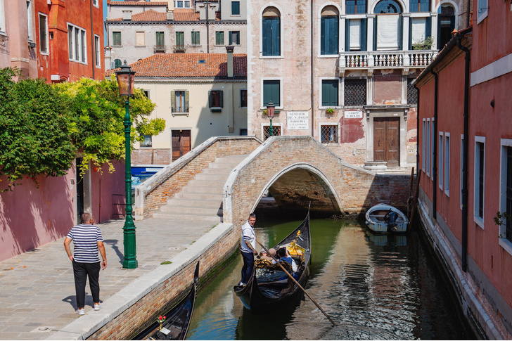 Въезд в Венецию стал платным: с кого потребуют 5 евро и зачем это нужно городу