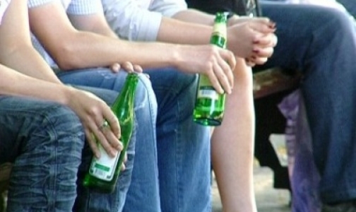 Штрафы за продажу алкоголя подросткам должны быть увеличены до 50 тысяч рублей