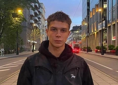 Глеб Калюжный едва не утонул на съемках фильма «Первый на Олимпе»: «Я упал в воду и запутался под лодкой»