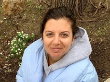 Симоньян о мобилизации 49-летнего мужа бывшей ведущей Первого канала Кокорекиной: «Отпустили домой»