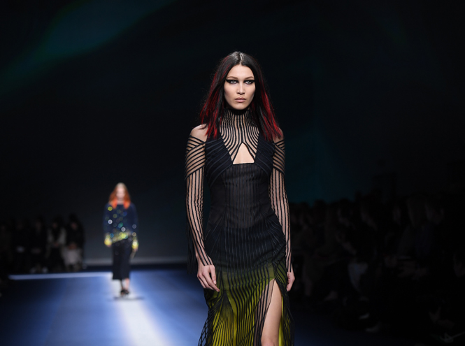 Fashion director notes: сильный ход Versace