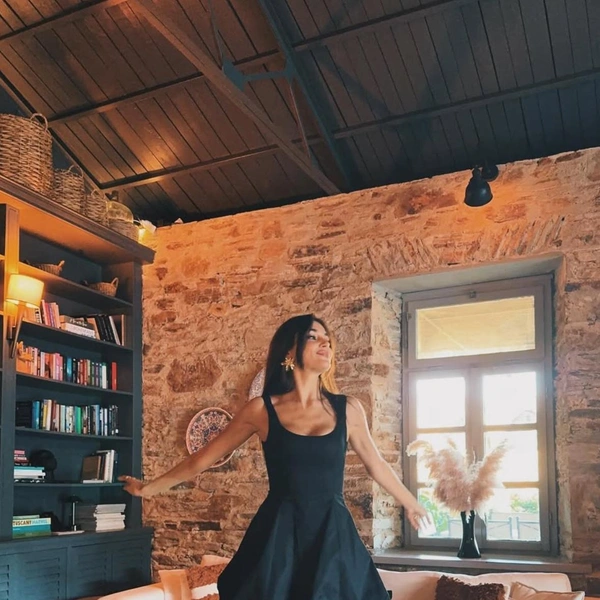 ханде эрчел, ханде эрчел 2025, ханде эрчел фильмы, ханде эрчел сериалы, ханде эрчел сегодня, ханде эрчел фото, ханде эрчел биография, актриса ханде эрчел, ханде эрчел главное, ханде эрчел сейчас | Источник: Социальные сети